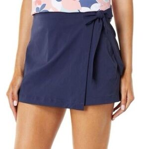 Southern Tide Jourdan Solid Wrap Performance Skort